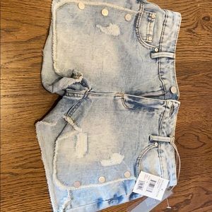 tractr girls shorts